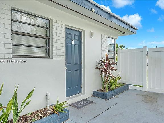 2nd image of 6036 Polk St #1