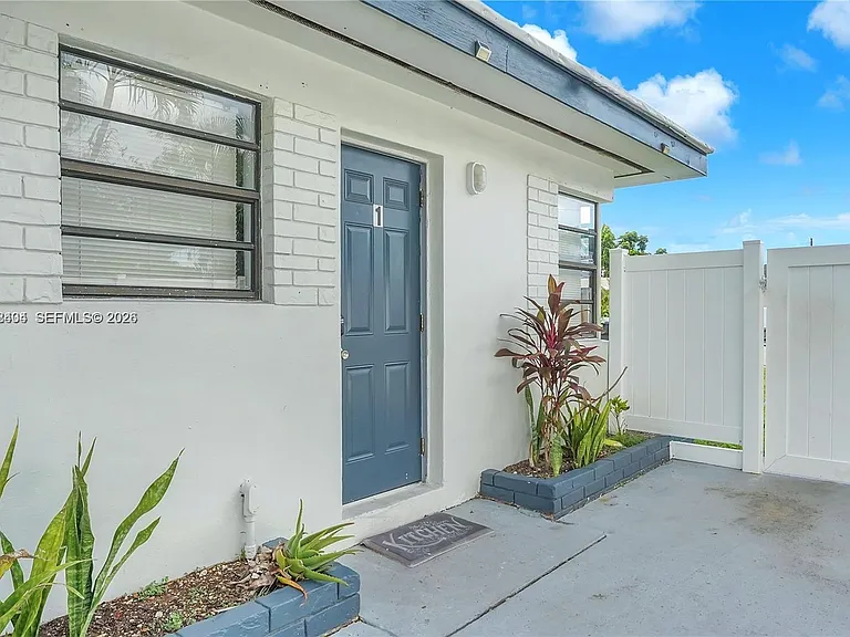6036 Polk St #1 — Photo 2