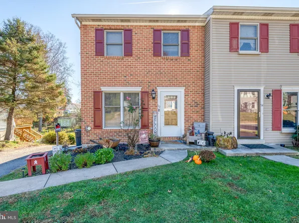 50 W Oak St, Elizabethtown, PA 17022