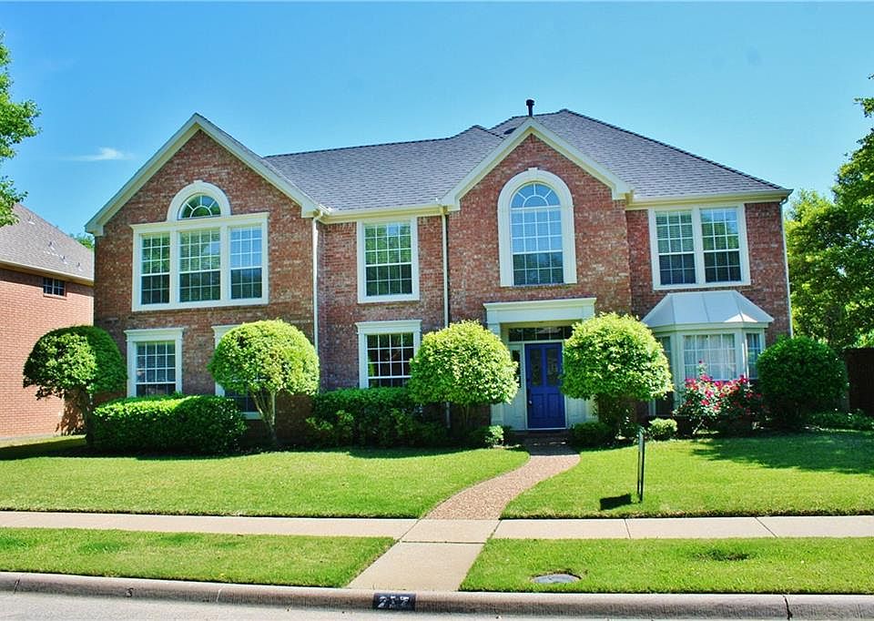 1st image of 217 Beechwood Ln