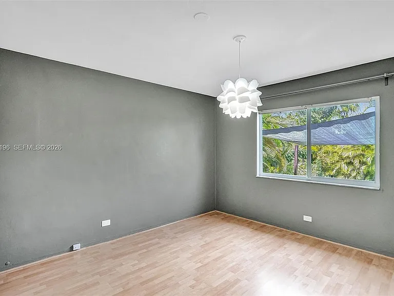 9040 Carlyle Ave — Photo 31
