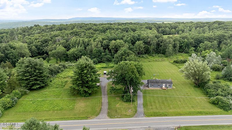 5th image of 579 S Kelley Road