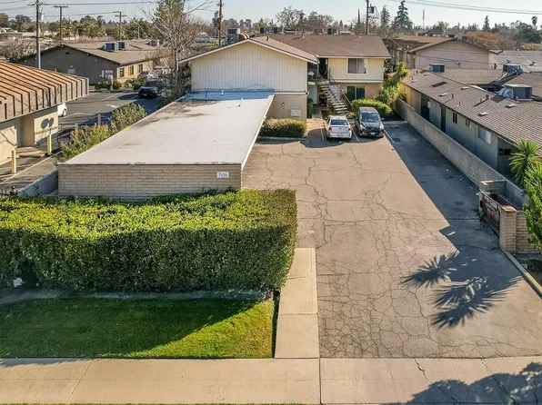 3126 N Vagedes Ave, Fresno, CA 93705