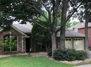 3201 Oleander Ct, Bedford, TX 76021
