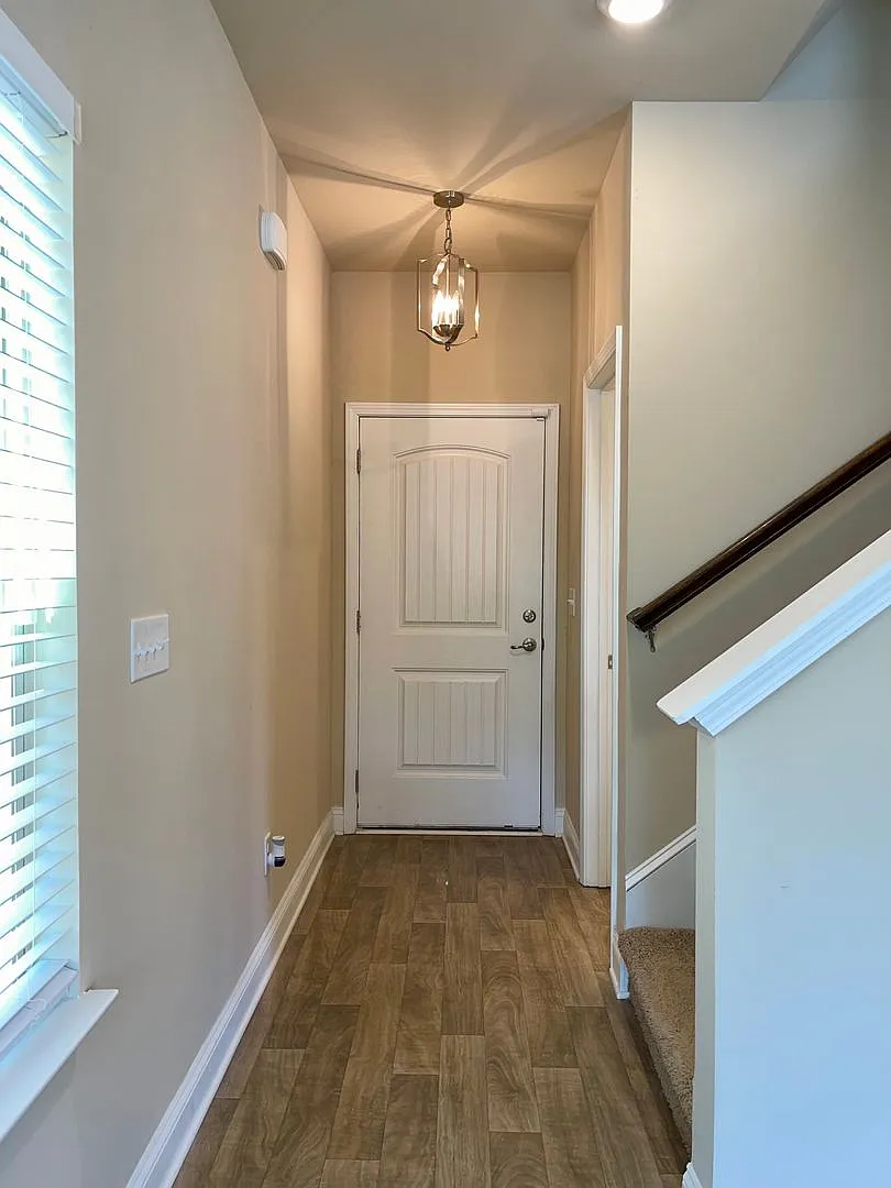 Welcome to this Almost New 3 Bed/2.5 Bath Home in Lovejoy! — Photo 2