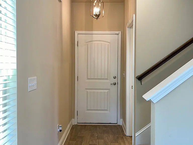 2651 Lovejoy Crossing Ln — Photo 2