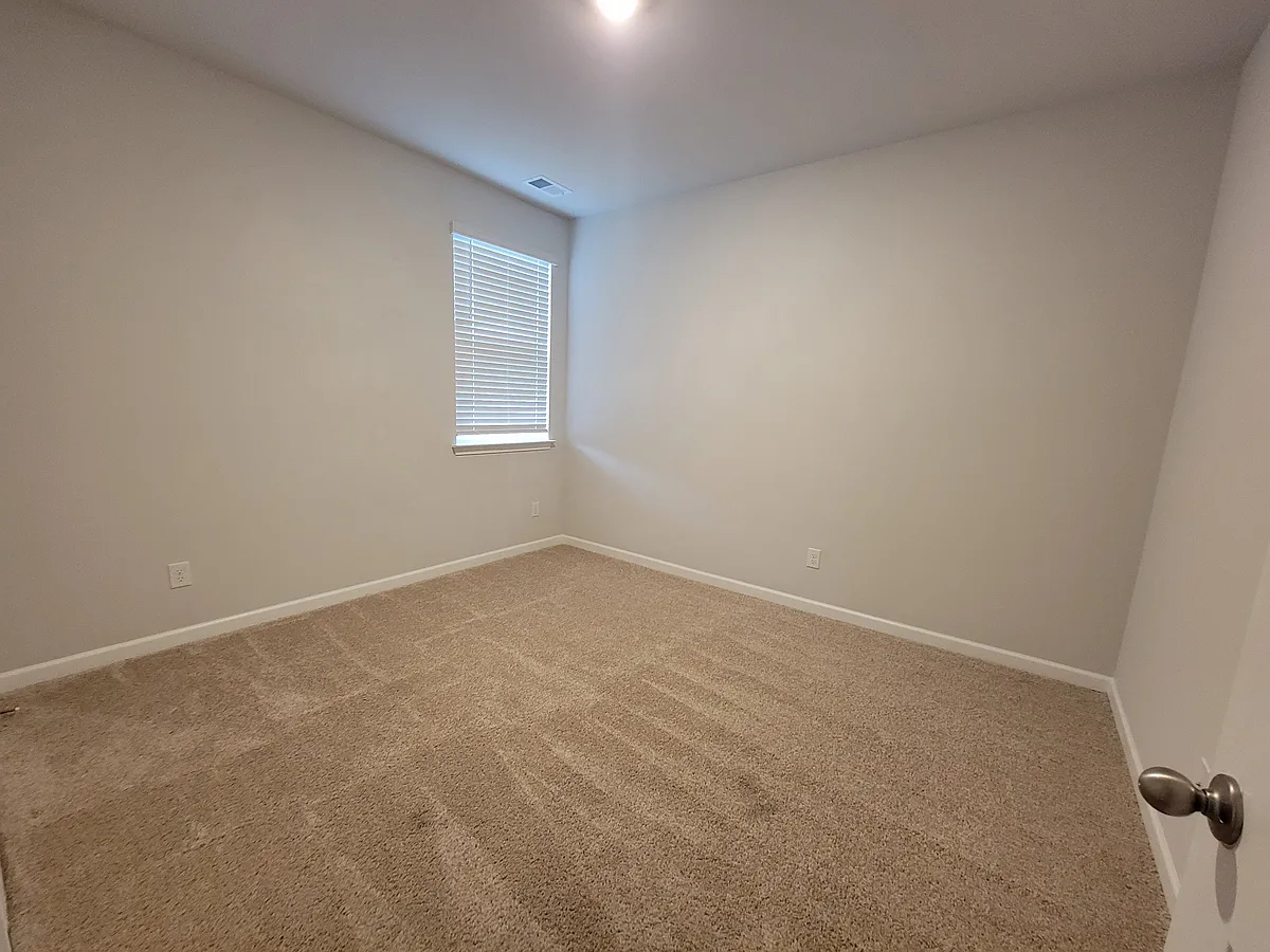 Building Photo - 201 Greystone Way