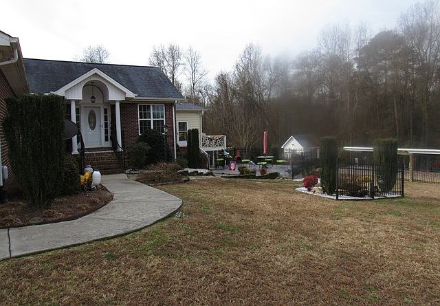 2nd image of 3910 Stevens Chapel Rd