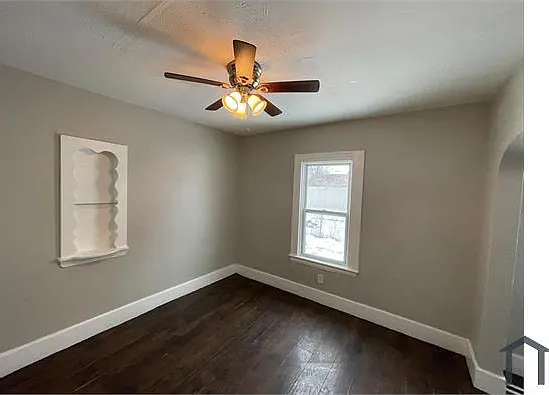 1322 Brownell Ave — Photo 9