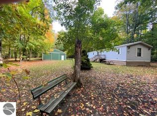 4618 Oslund Rd, MANCELONA, MI 49659