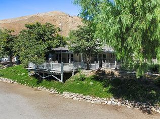 18171 Lost Creek Rd, Saugus, CA 91390