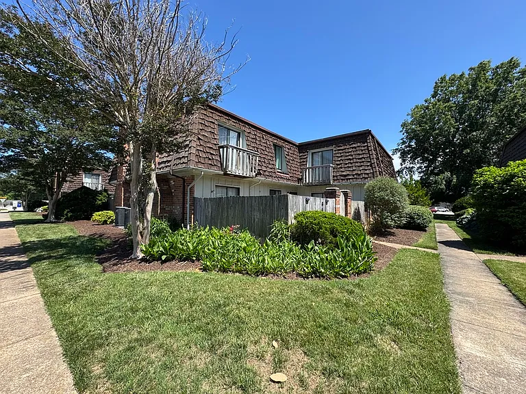 649 Ocean Lakes Dr — Photo 6