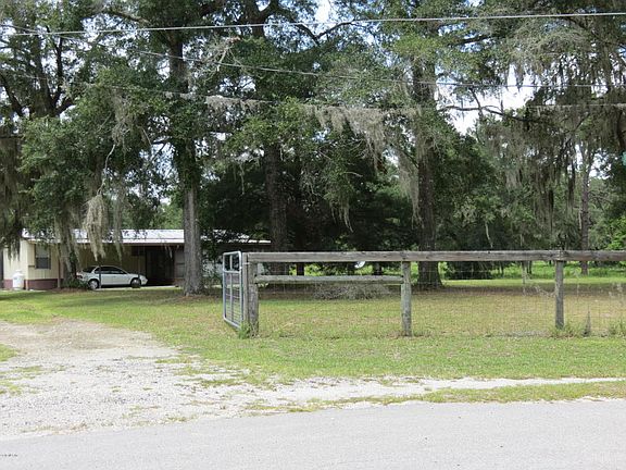3rd image of 15101 NE 51st Pl