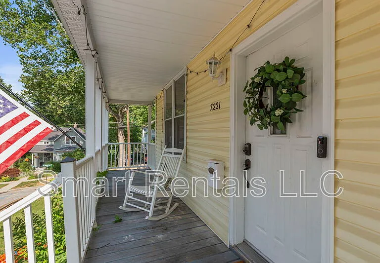 7221 South St — Photo 12