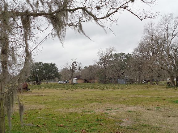 4th image of 1845 County Road 344
