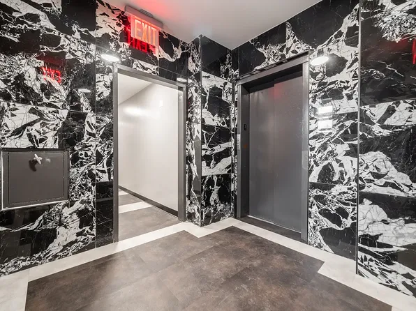 781 Washington Avenue image 19 of 29