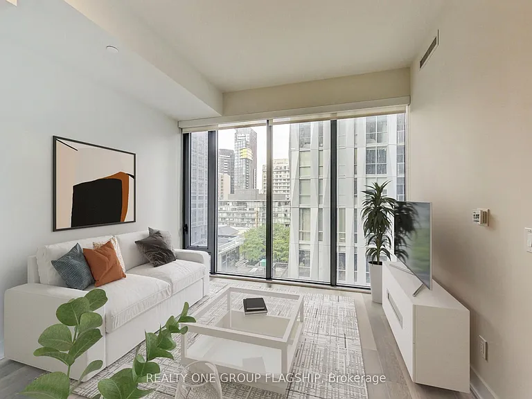 8 Cumberland St #701 — Photo 3