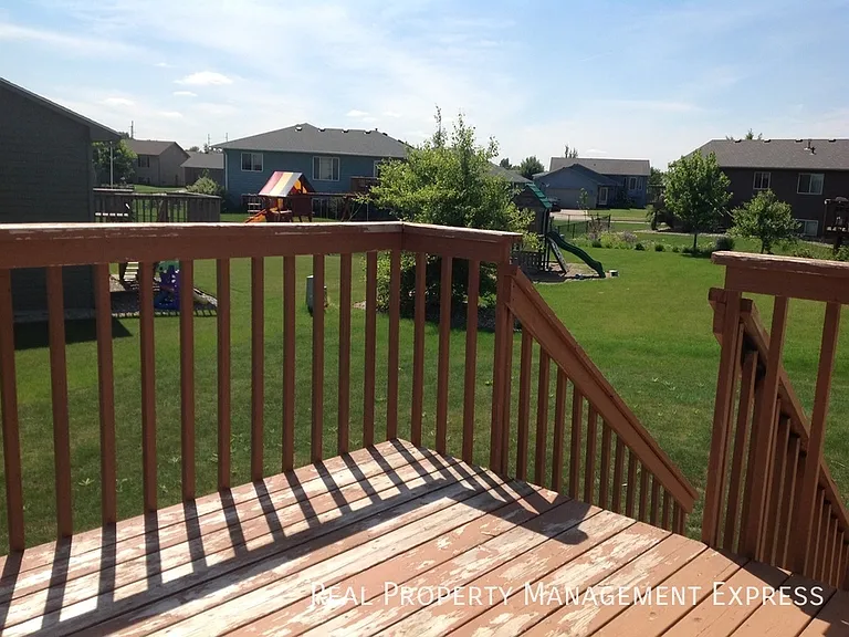 5901 S Mandy Ave — Photo 20