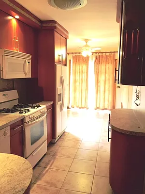 Rented by Dom Realty | media 3