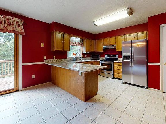 5th image of 140 Likens Way