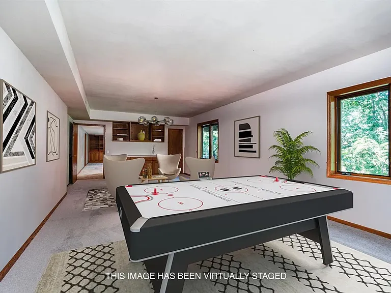 1245 Saint Patrick Way — Photo 47
