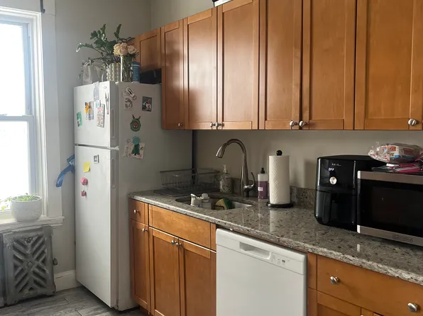 7 Farrington Ave #5, Allston, MA 02134