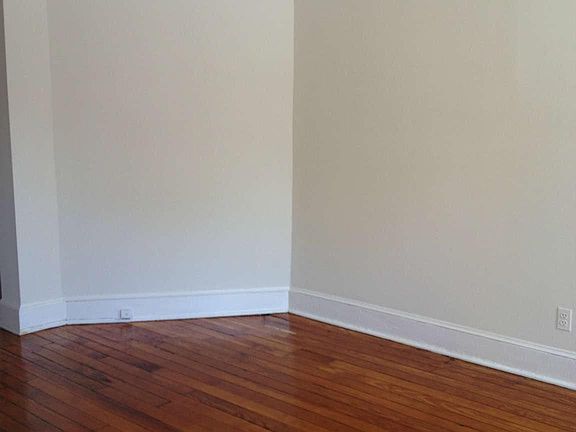 3rd image of 709 Oronoco St #1