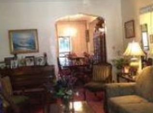 806 E 39th St, Brooklyn, NY 11210