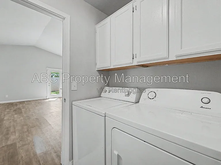 3345 W Essex Dr — Photo 18