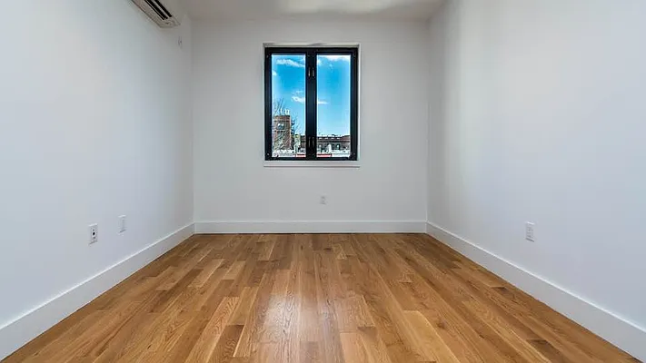 Rented by Nooklyn NYC LLC | media 25