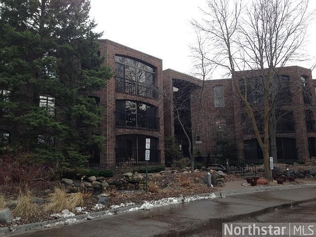 2nd image of 6051 Laurel Ave APT 210