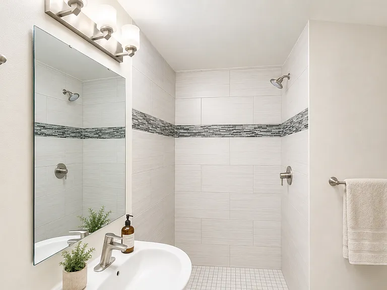Whiterock Apartments — Photo 23