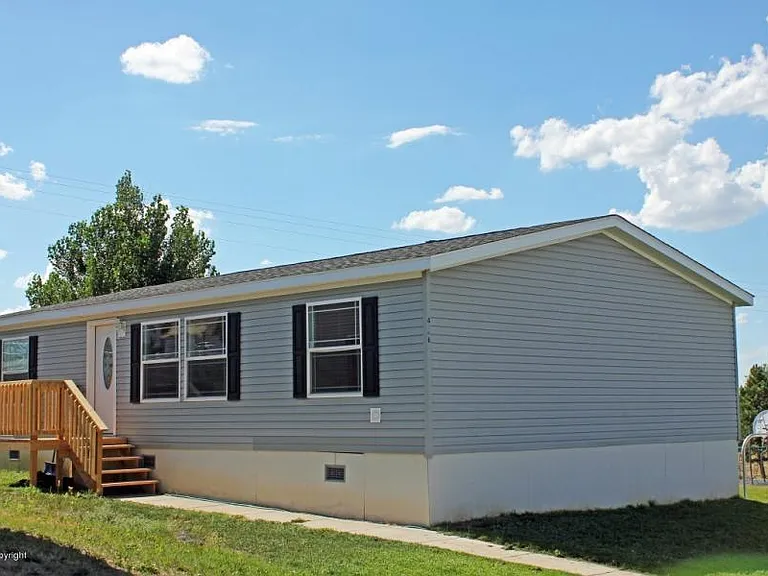 4306 Dakota Ct — Photo 1