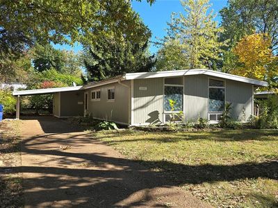 1030 Robinwood Dr, Florissant, MO, 63033