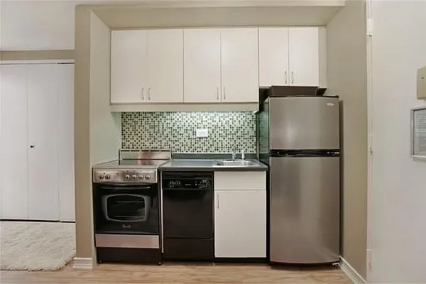 Rented by R New York | media 71