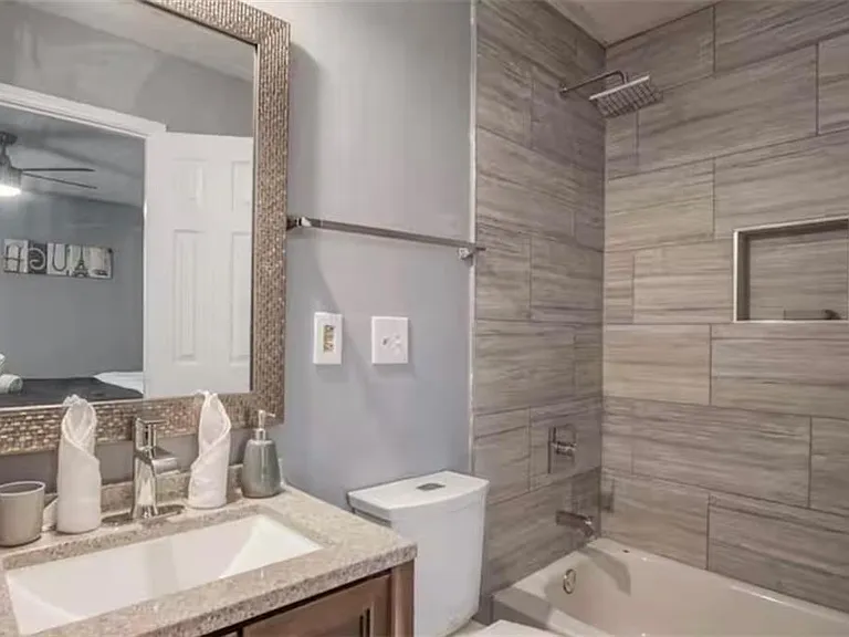 846 Park Pl NE — Photo 7