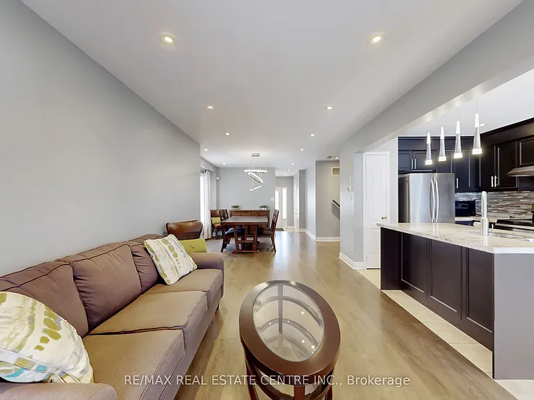 3941 Stardust Dr — Photo 10