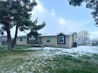 61988 West Rd, La Grande, OR 97850