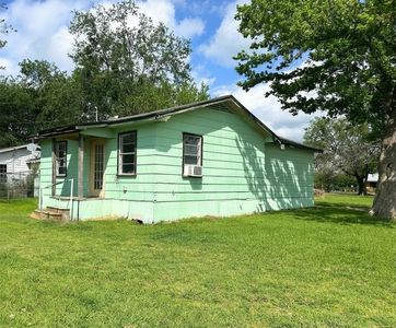 202 N 1st St, Pt, TX, 75472