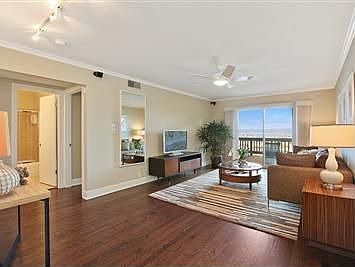 3rd image of 63 La Grande Ave