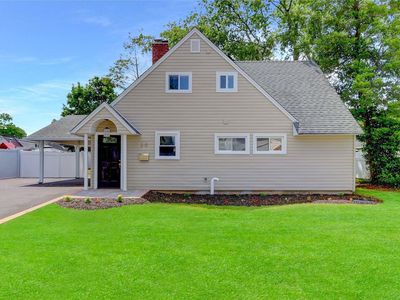 20 Quiet Lane, Levittown, NY, 11756