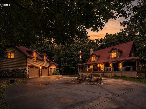2nd image of 1541 N English Settlement AVENUE