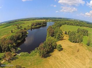 3344 E Hansen Rd, Custer, MI 49405