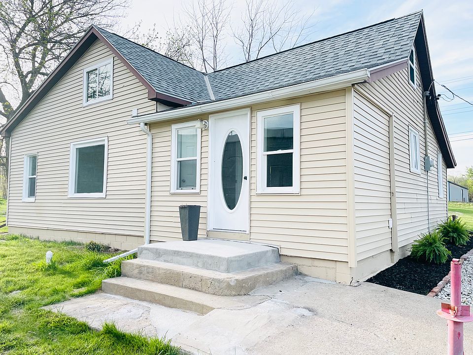1st image of 409 E Campbell St