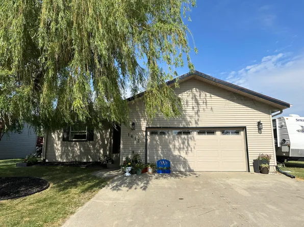 1613 N Minnesota St, Mitchell, SD 57301