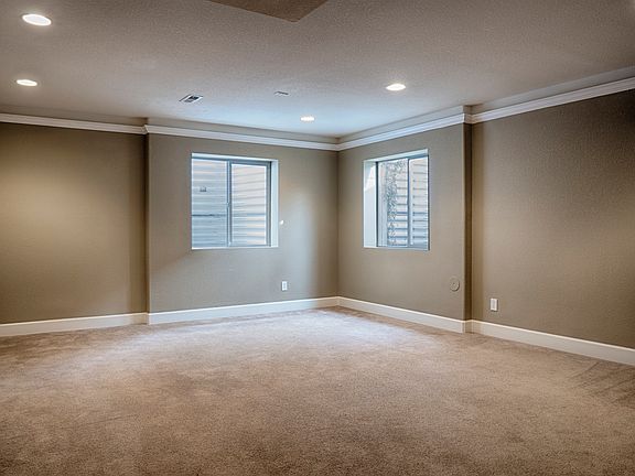 5th image of 7306 E 10th Ave
