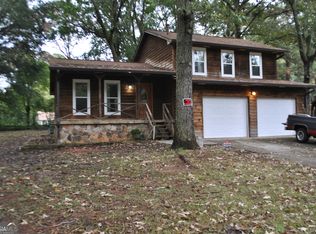 45 Chimney Smoke Dr, Stockbridge, GA 30281