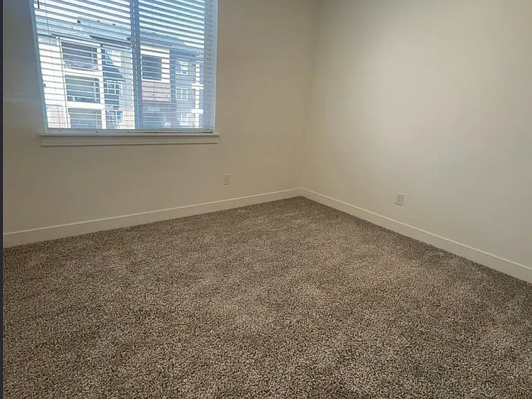 1386 N 3830 W #Q202 — Photo 6