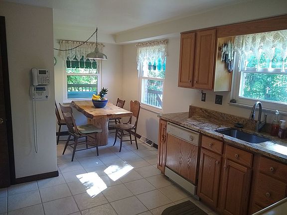 4th image of 3818 Harwick Ct