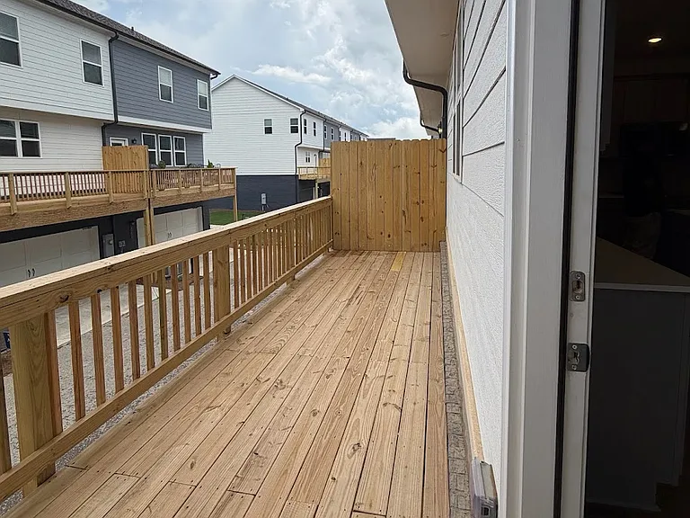 3231 Aberdeen Row — Photo 8